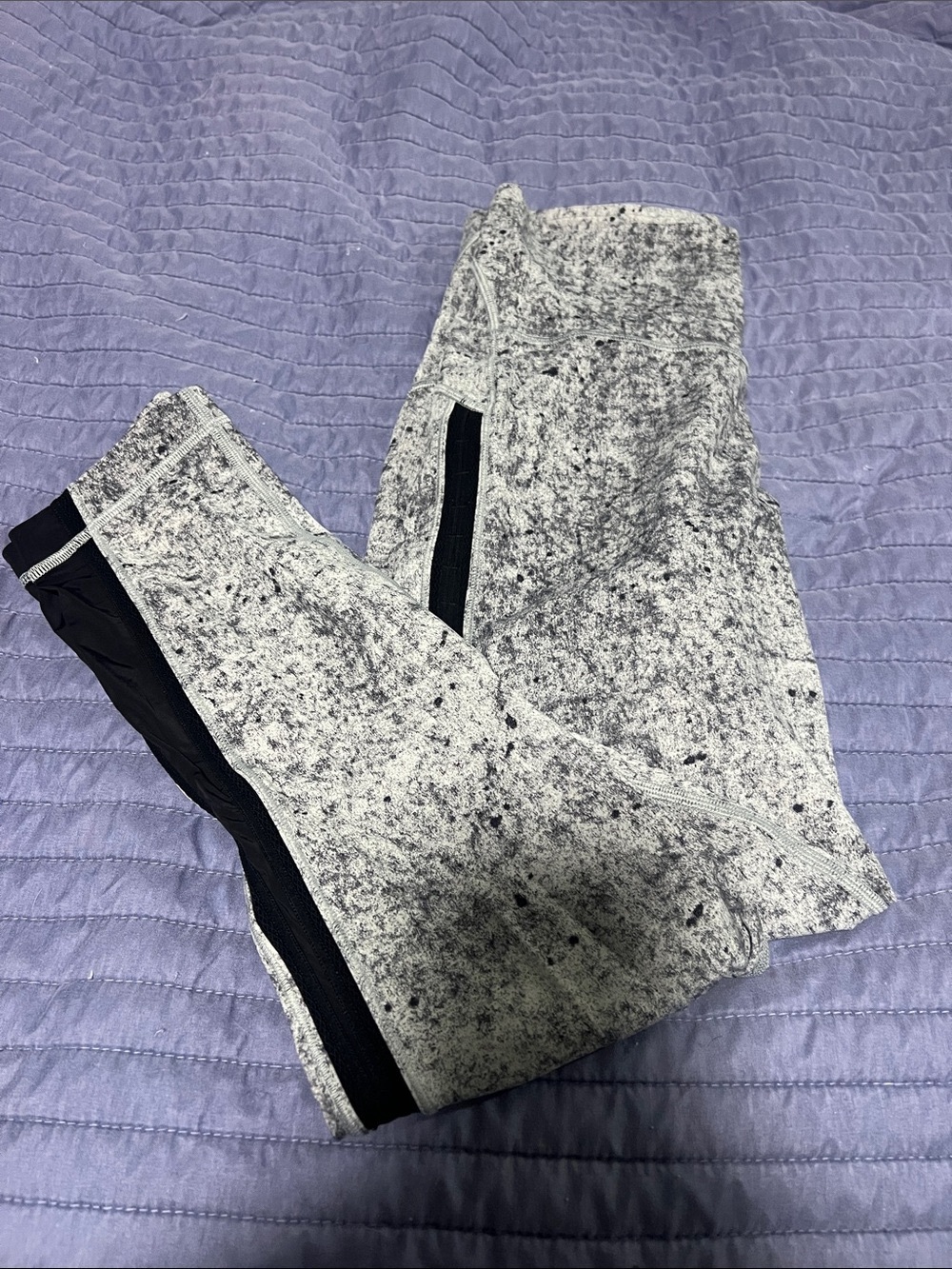 Women's Heathered Gray High-Waist Performance Jeans